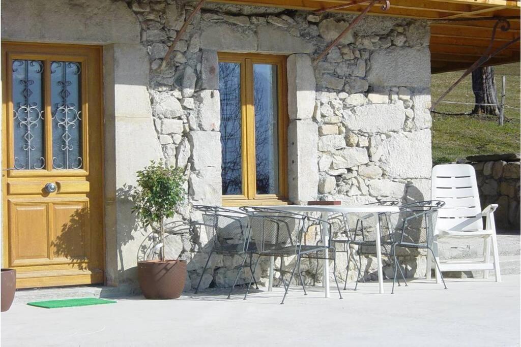Studio Les Chanterelles Plan Montmin Exterior foto